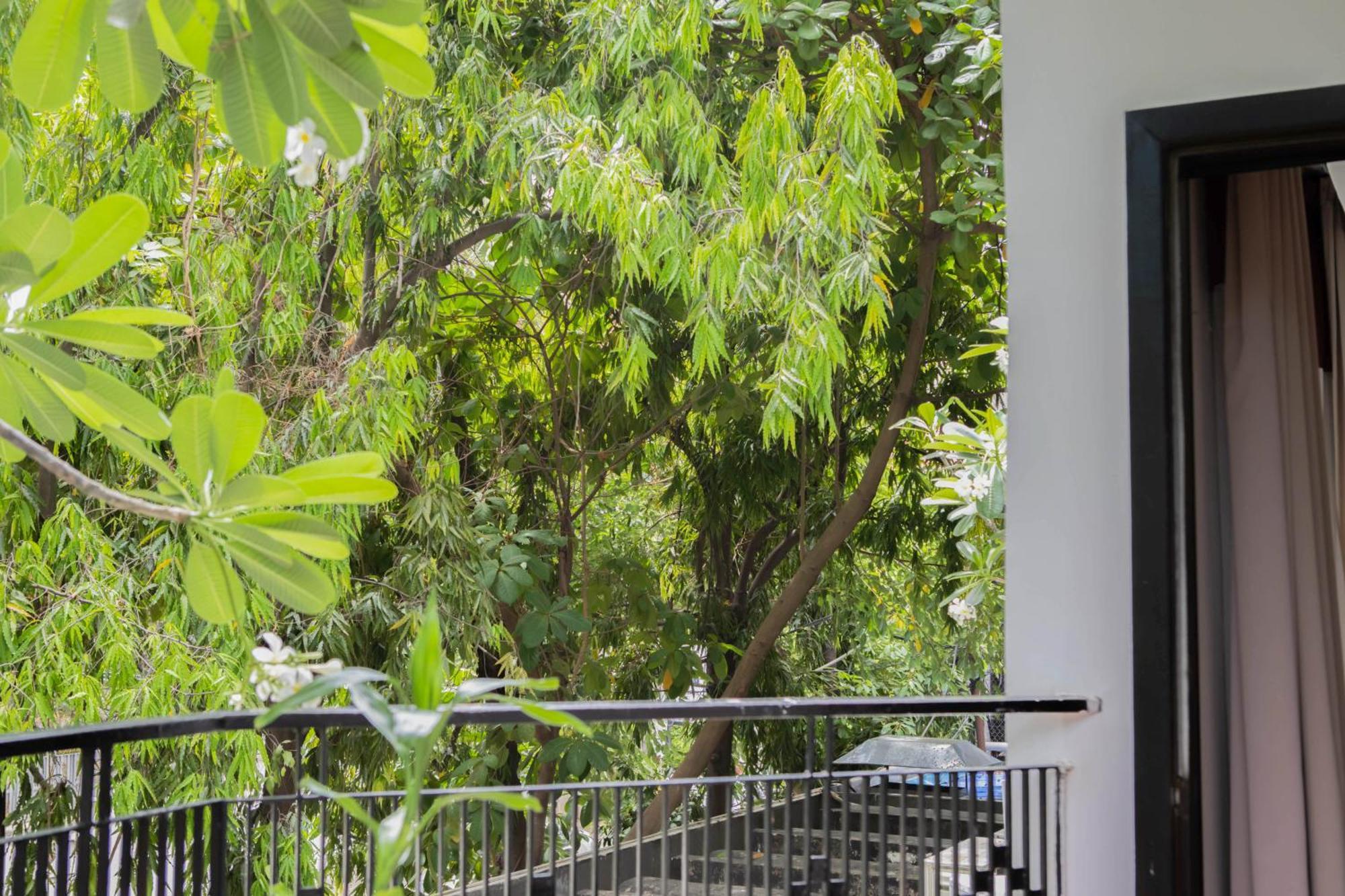 La Rose Suites Phnom Penh Exterior photo