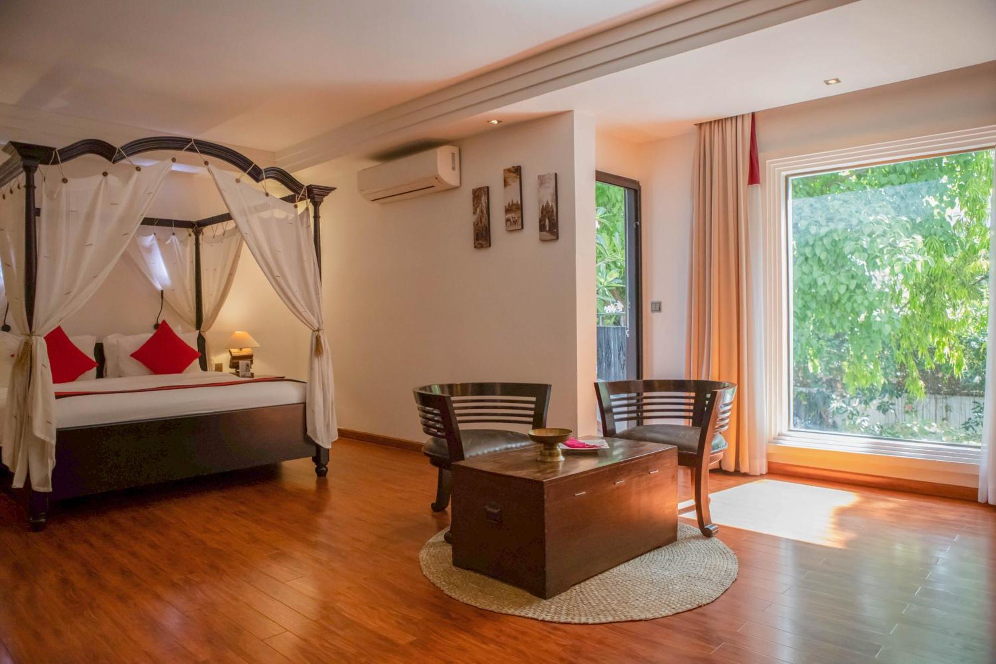 La Rose Suites Phnom Penh Exterior photo