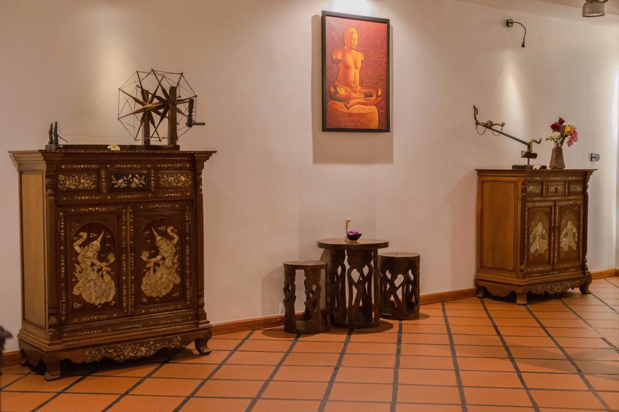 La Rose Suites Phnom Penh Exterior photo
