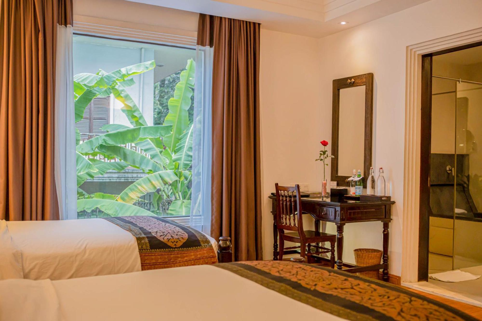La Rose Suites Phnom Penh Exterior photo