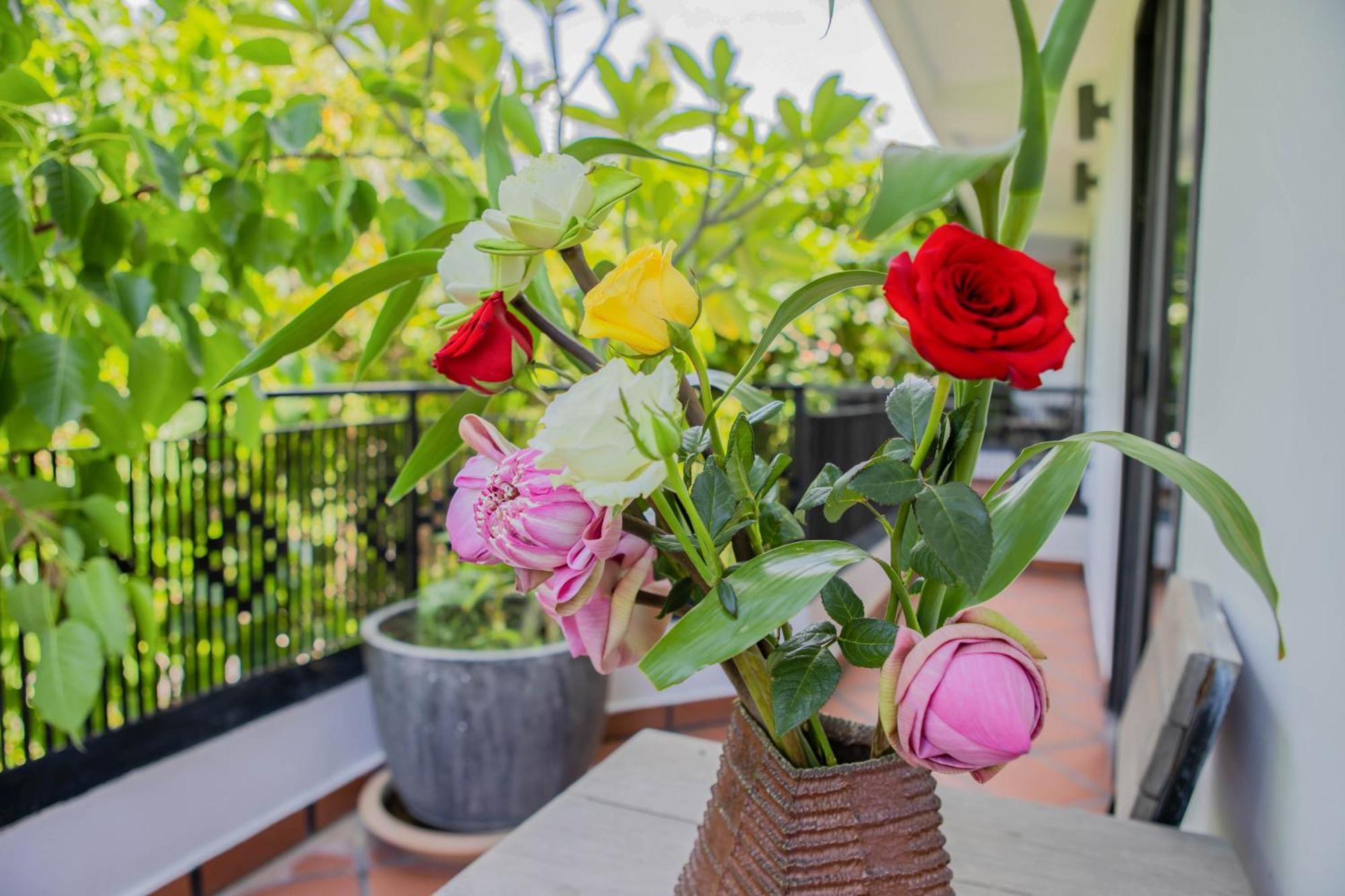 La Rose Suites Phnom Penh Exterior photo