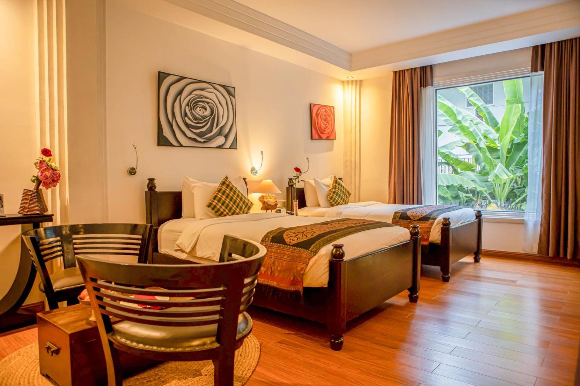 La Rose Suites Phnom Penh Exterior photo