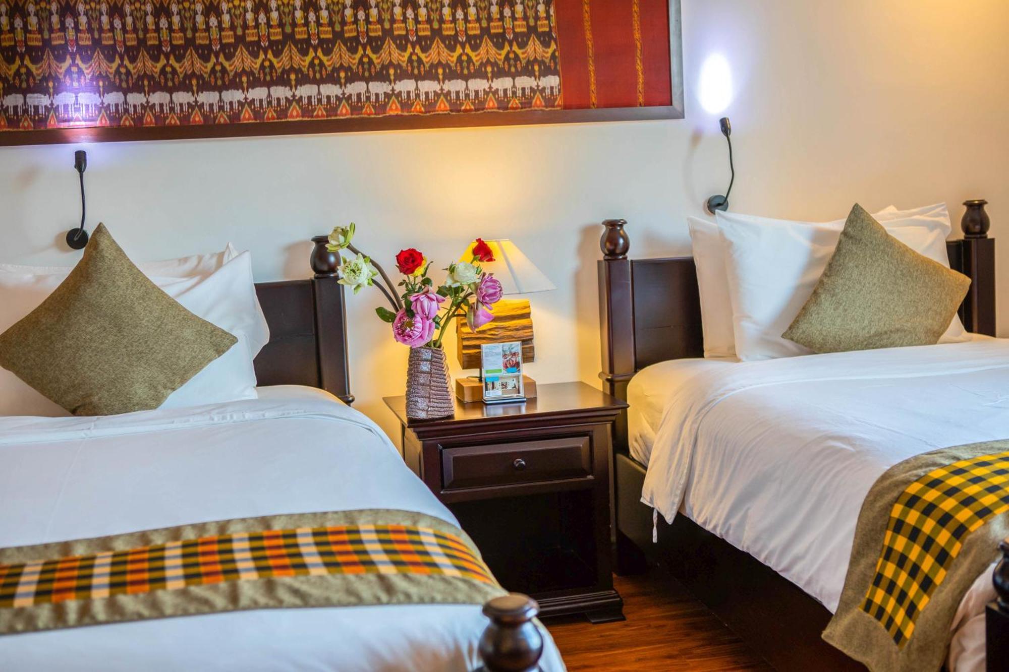 La Rose Suites Phnom Penh Exterior photo